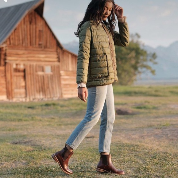 Frye Melissa Leather Chelsea Bootie - Picture 14 of 14